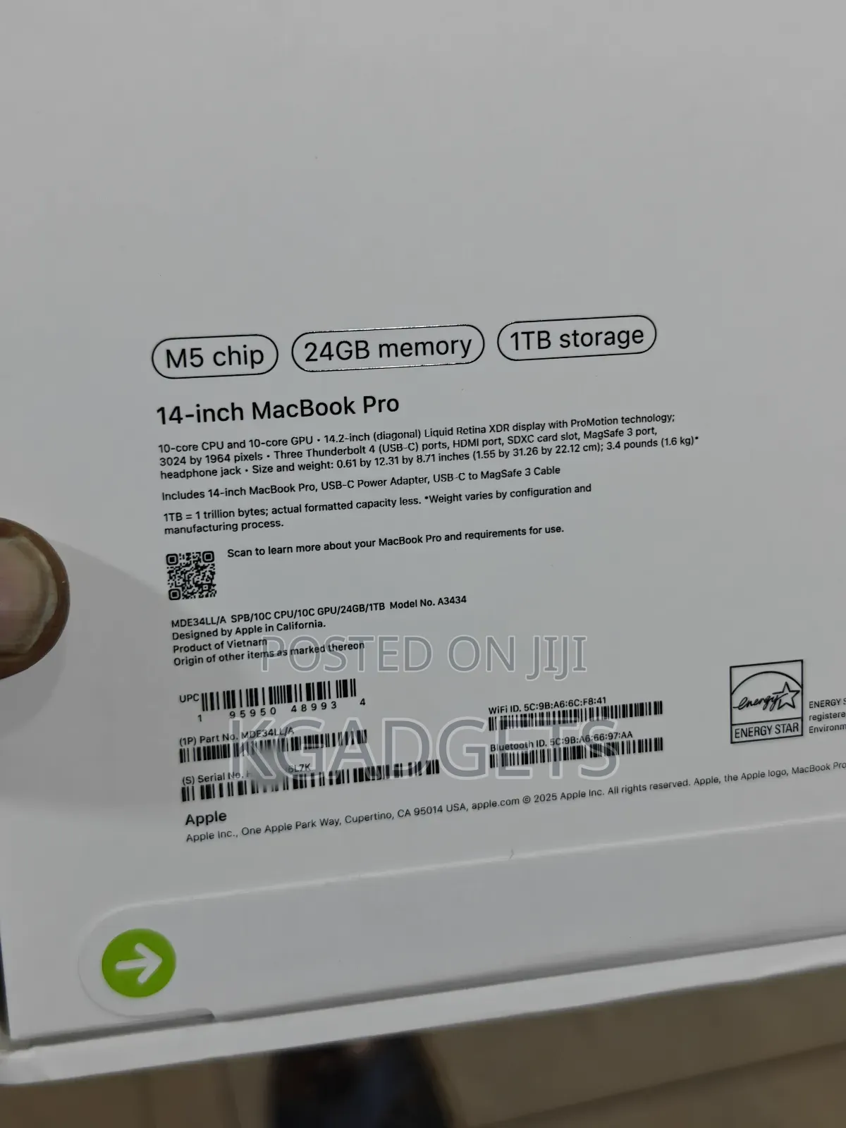 New Laptop Apple Macbook Pro 2025 M5 14-inch 24GB Apple M5 SSD 1T