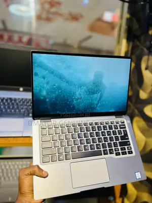 Laptop Dell Latitude 7400 8GB Intel Core i5 SSD 256GB
