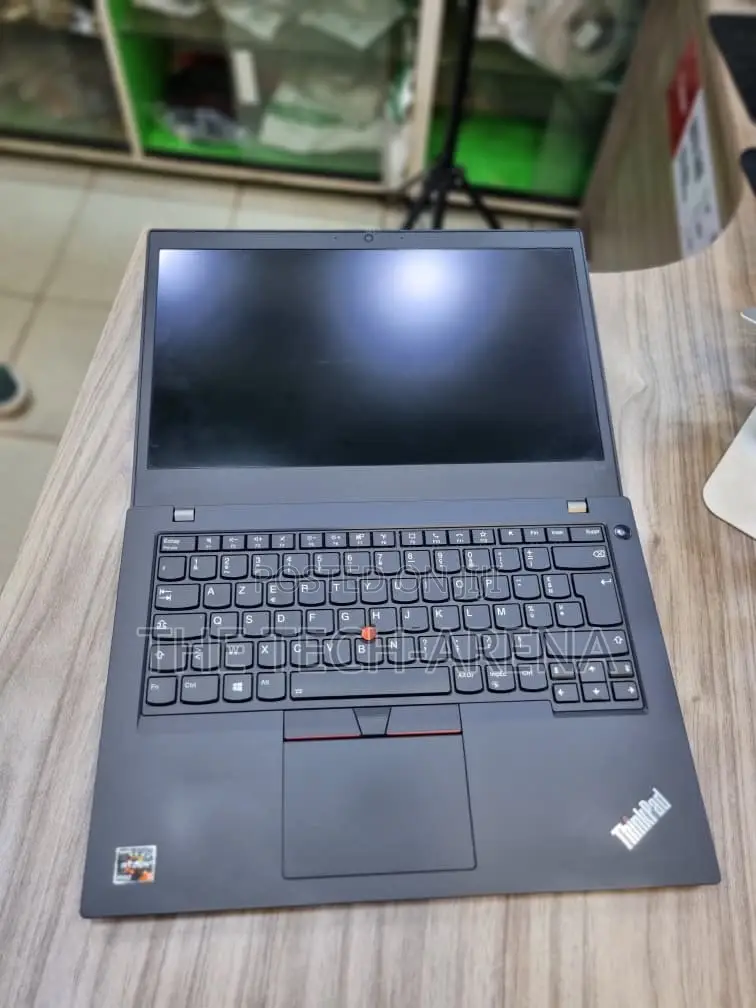 Laptop Lenovo L14 G1 8GB AMD Ryzen 3 SSD 256GB