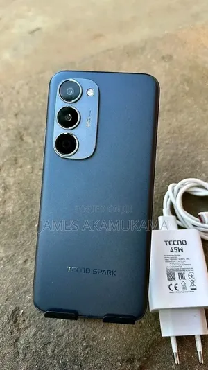 New Tecno Spark 40 Pro+ 256 GB Black
