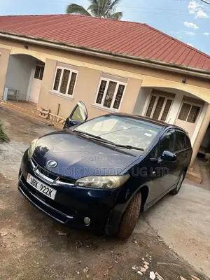Toyota Wish 2010 Blue