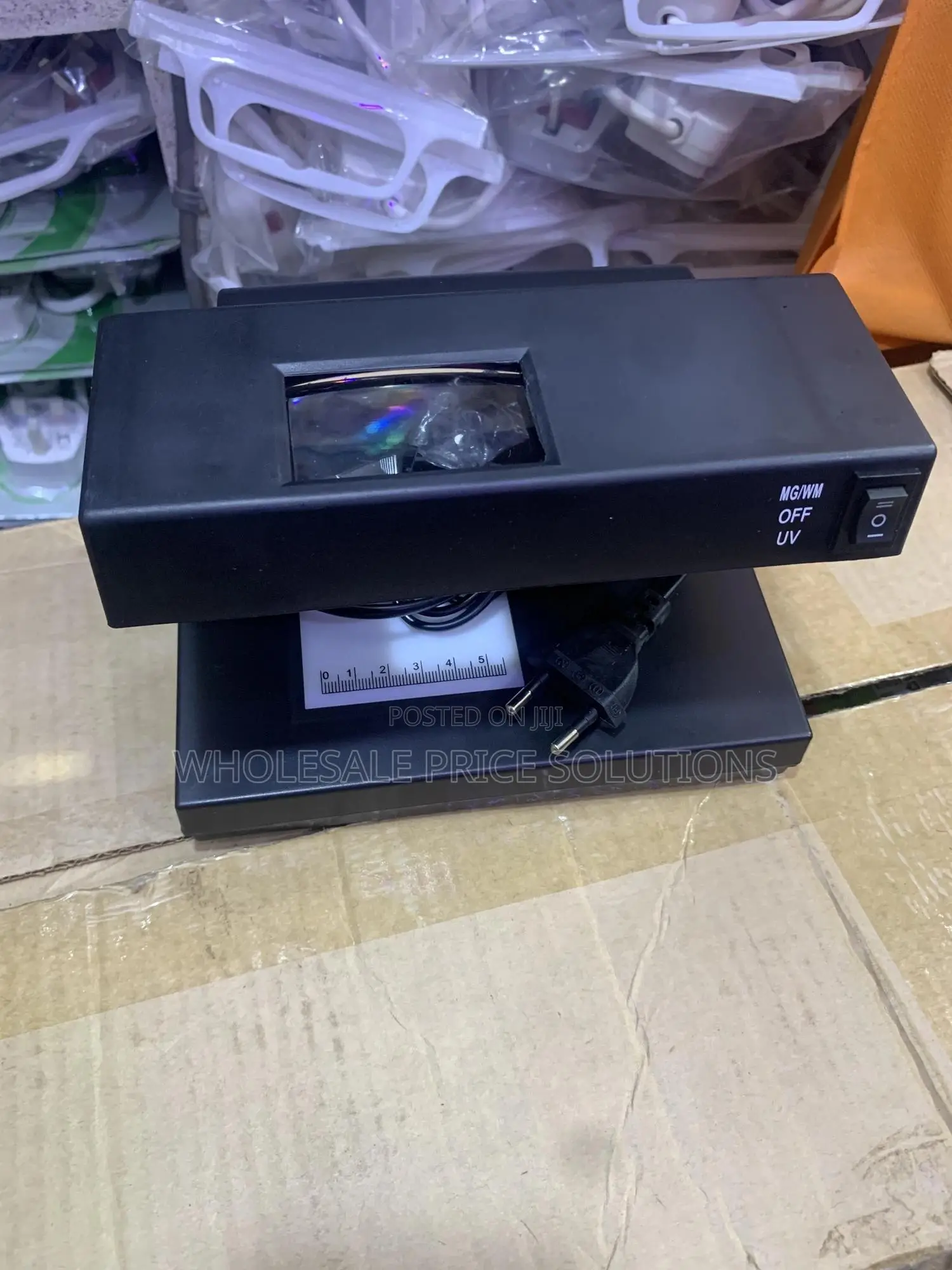 Dollar Ug Money Detector