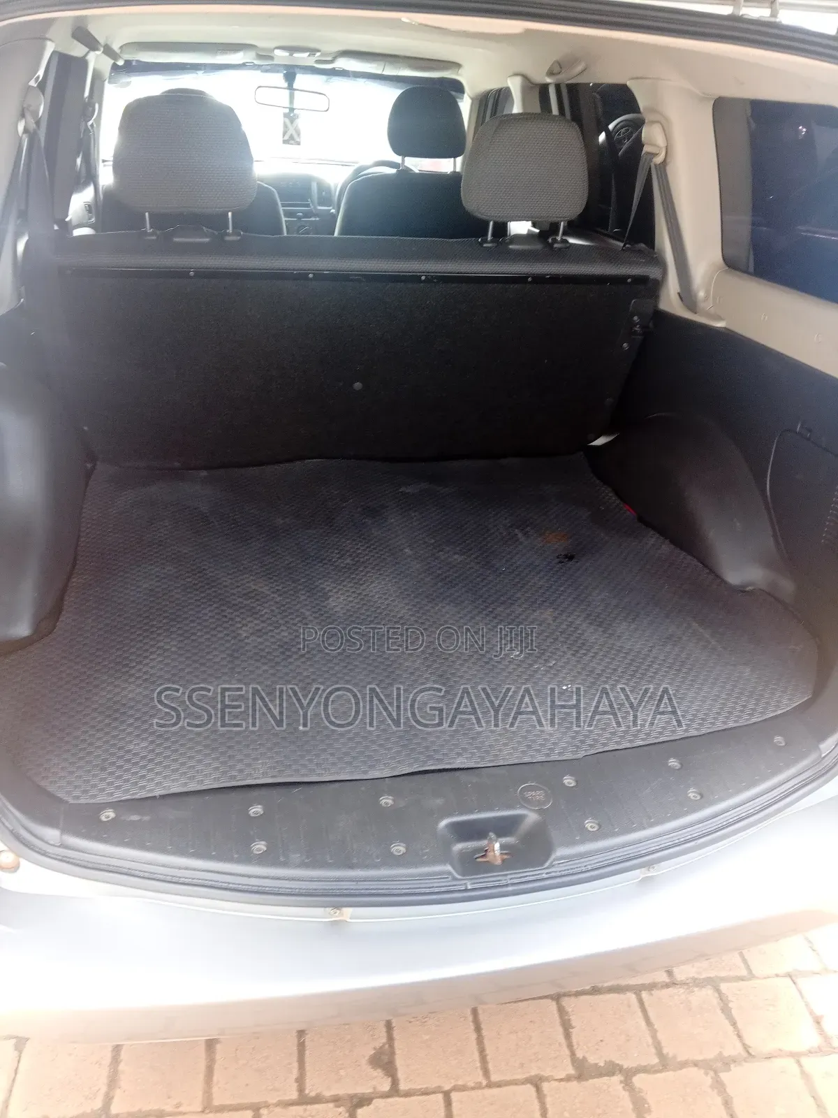 Toyota Probox 2012 Silver