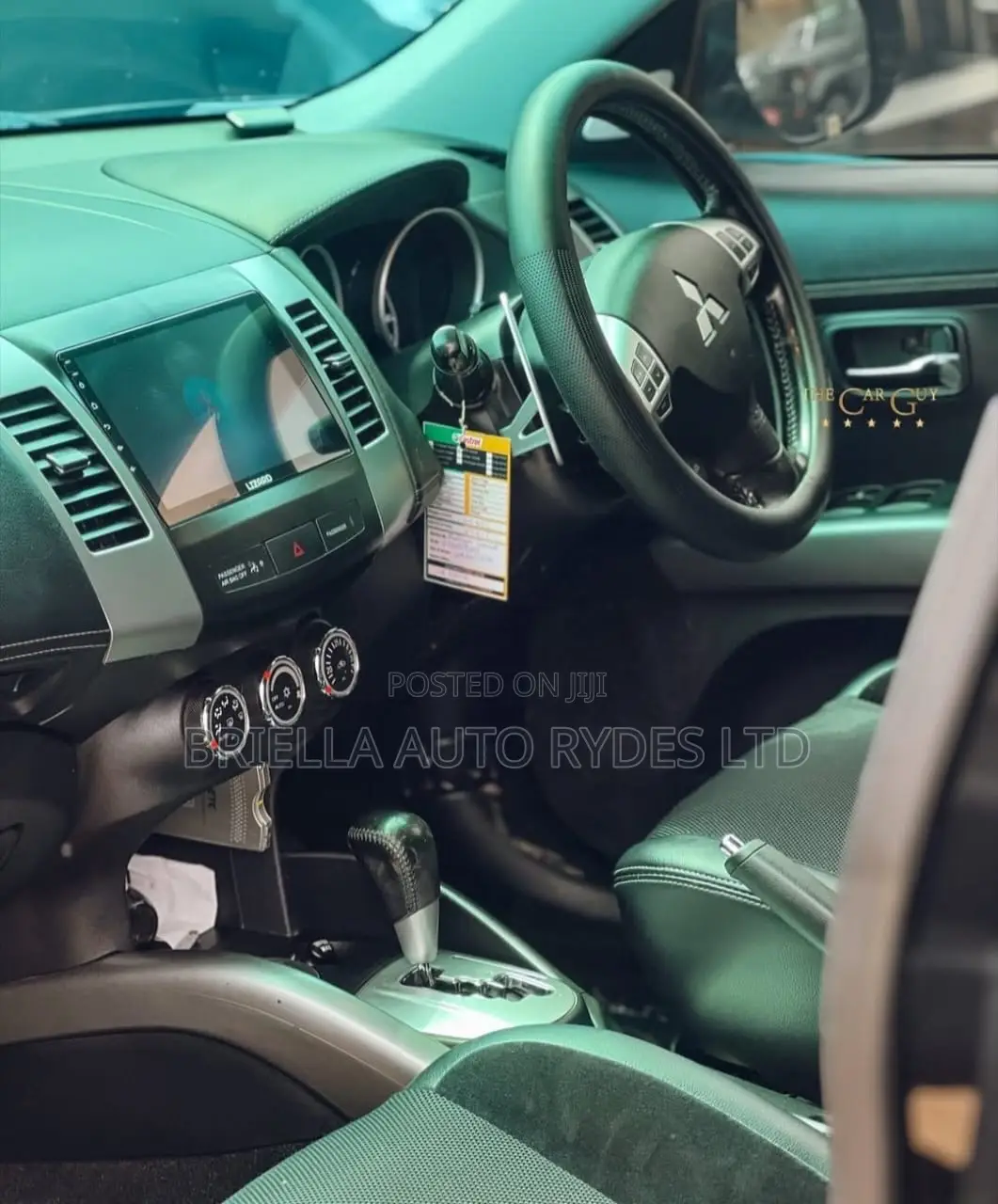 Mitsubishi Outlander 2012 Black