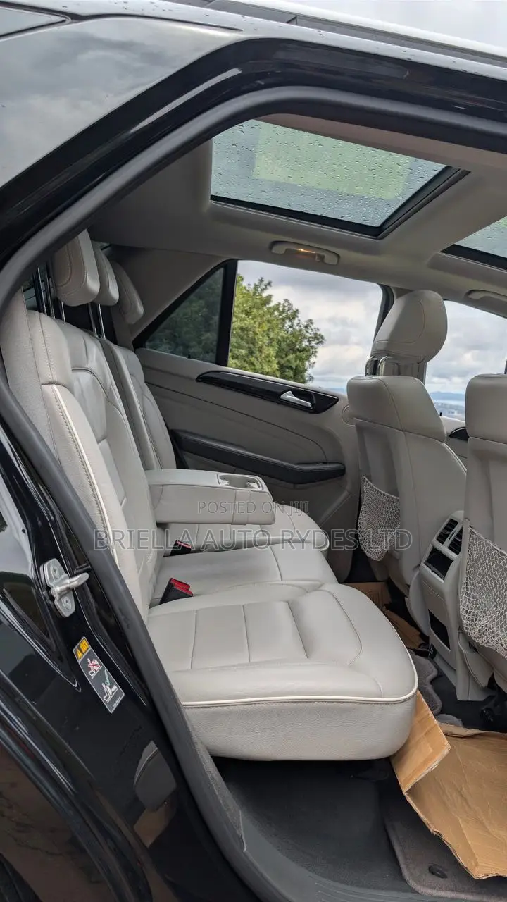 Mercedes-Benz M Class 2014 Black