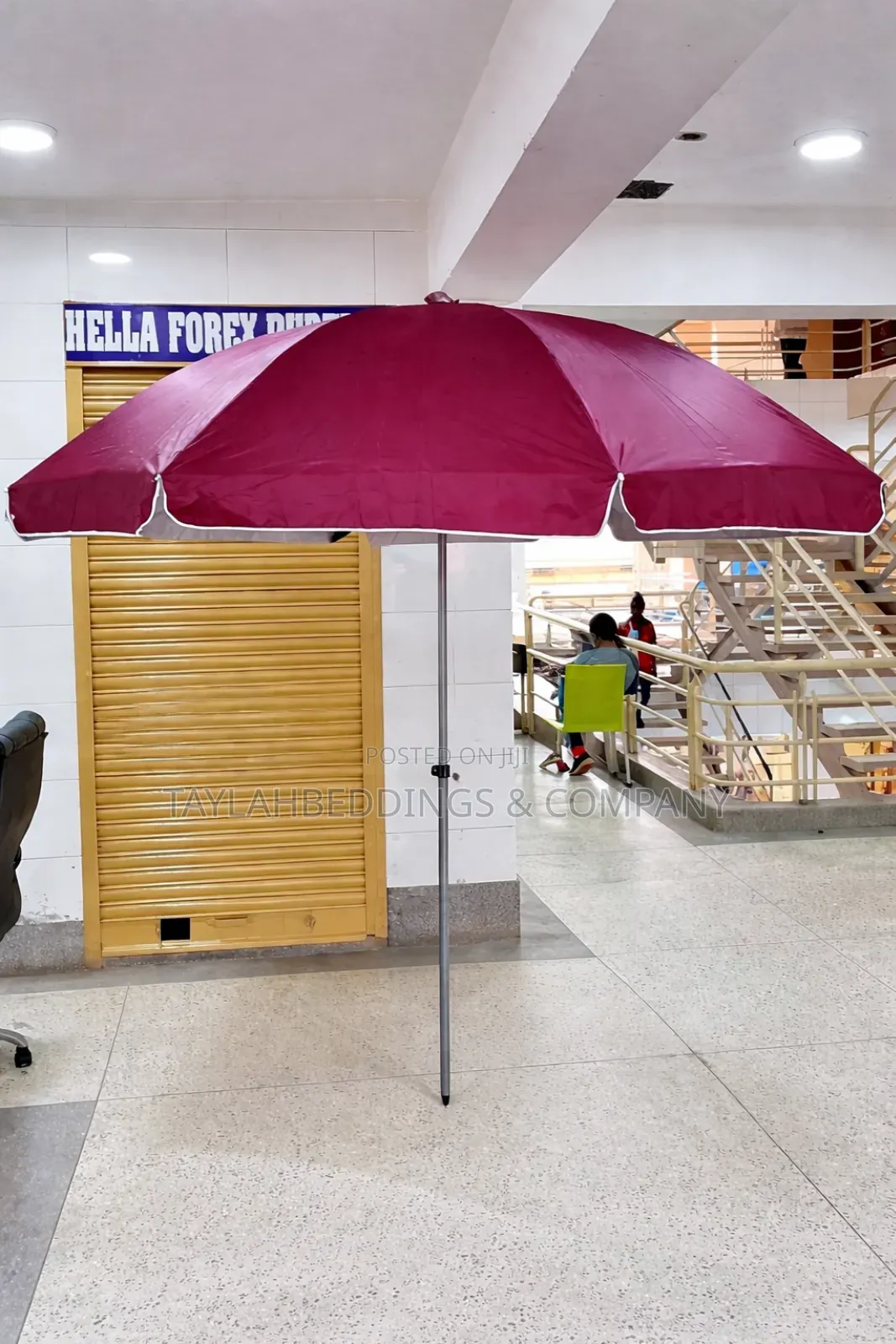 Modern Outdoor Big Umbrella Round