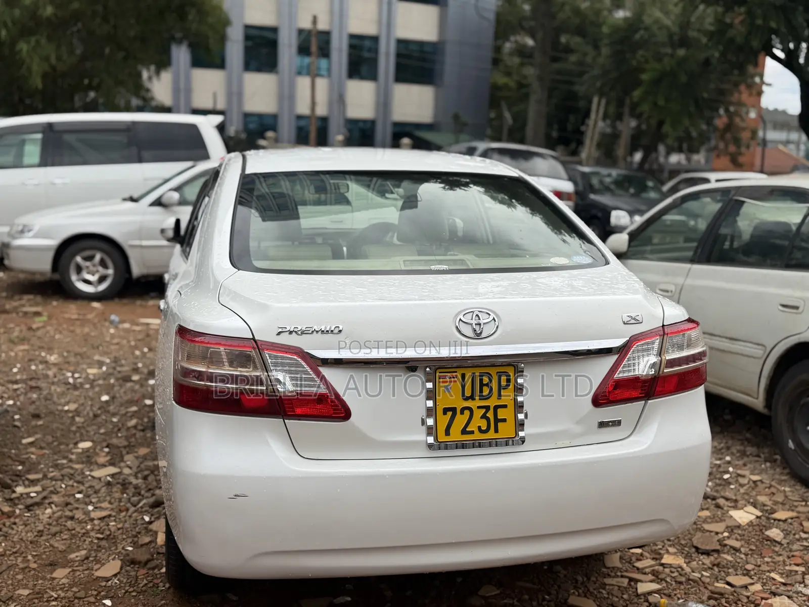 Toyota Premio 2011 White