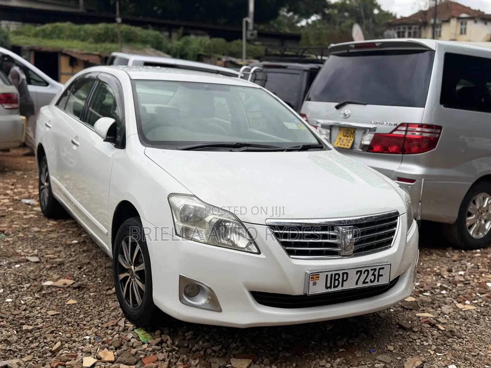 Toyota Premio 2011 White