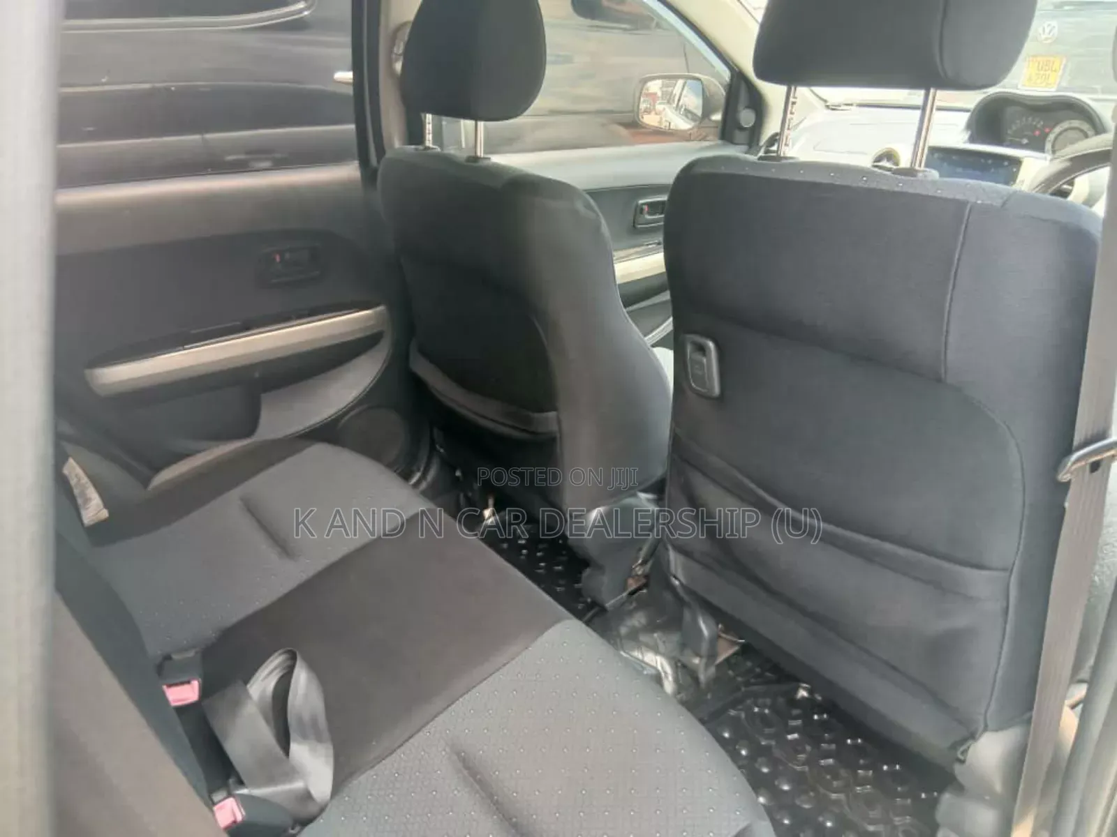 Toyota IST 2006 Silver