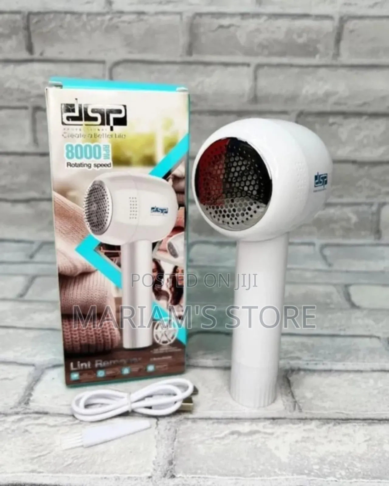Rechargeable Lint Remover Tool.