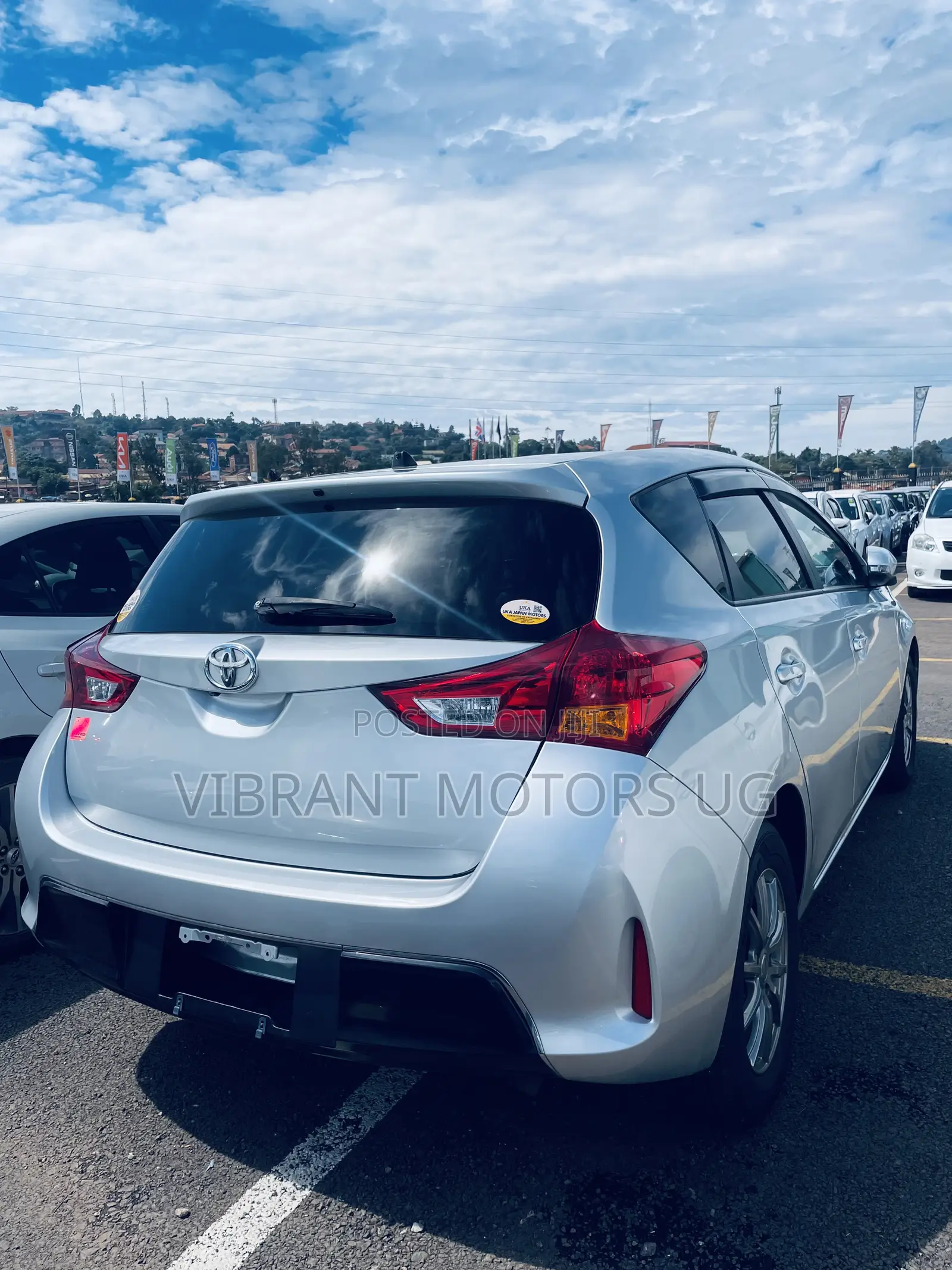 Toyota Auris 2014 Silver