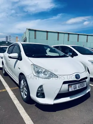 Toyota Aqua 2012 White