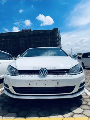 Volkswagen Golf 2014 White