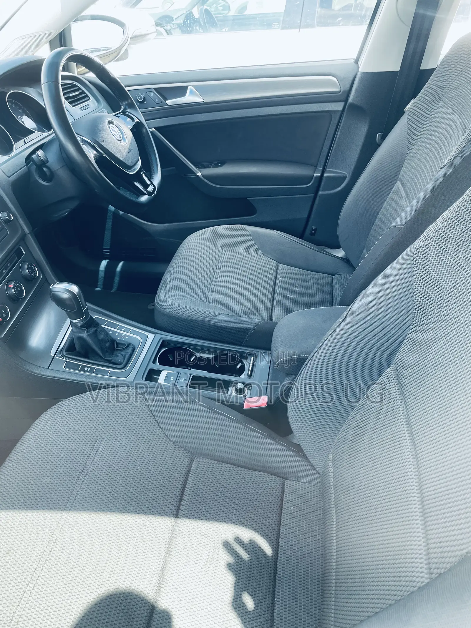 Volkswagen Golf 2014 White