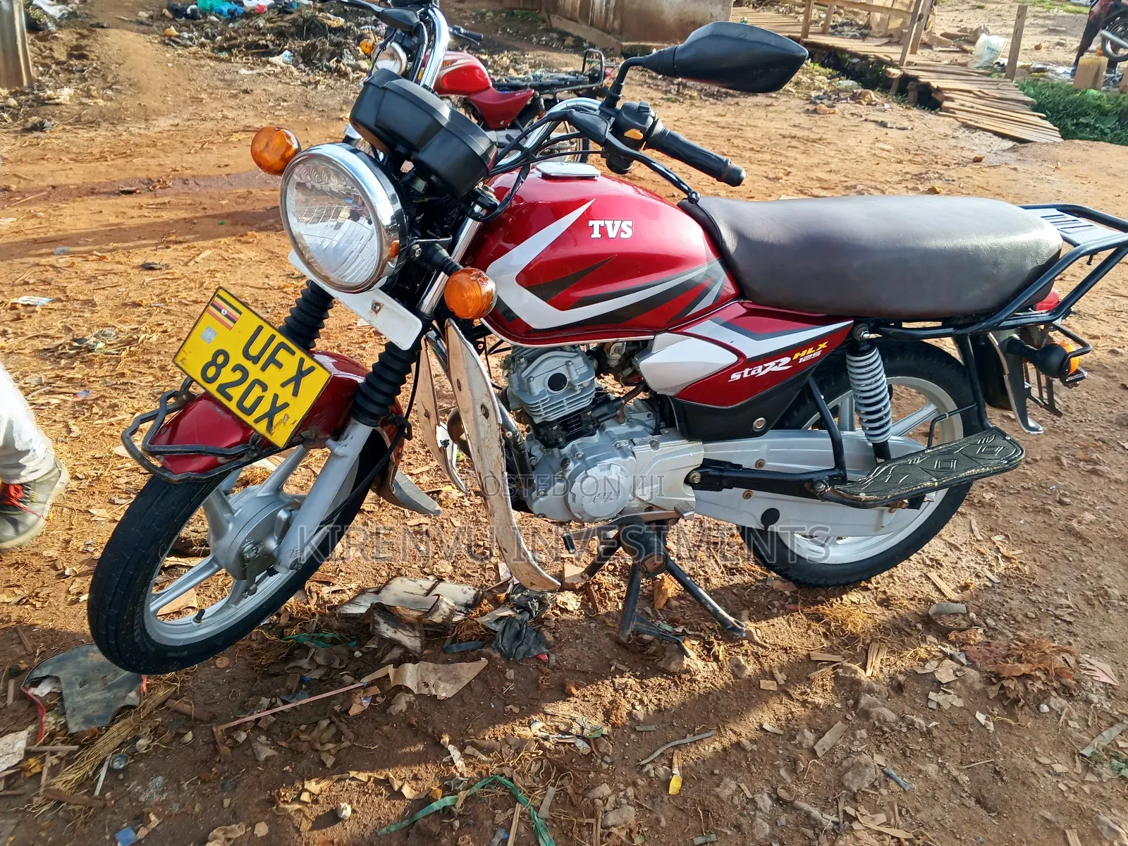 TVS HLX 125 2024 Red