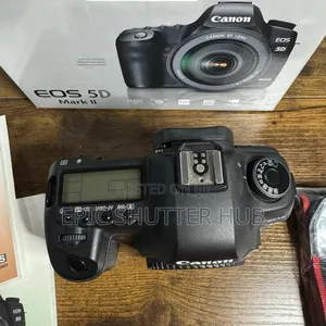 Canon Eos 5d Mark Ii Body Only.
