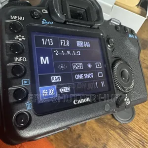 Canon Eos 5d Mark Ii Body Only.