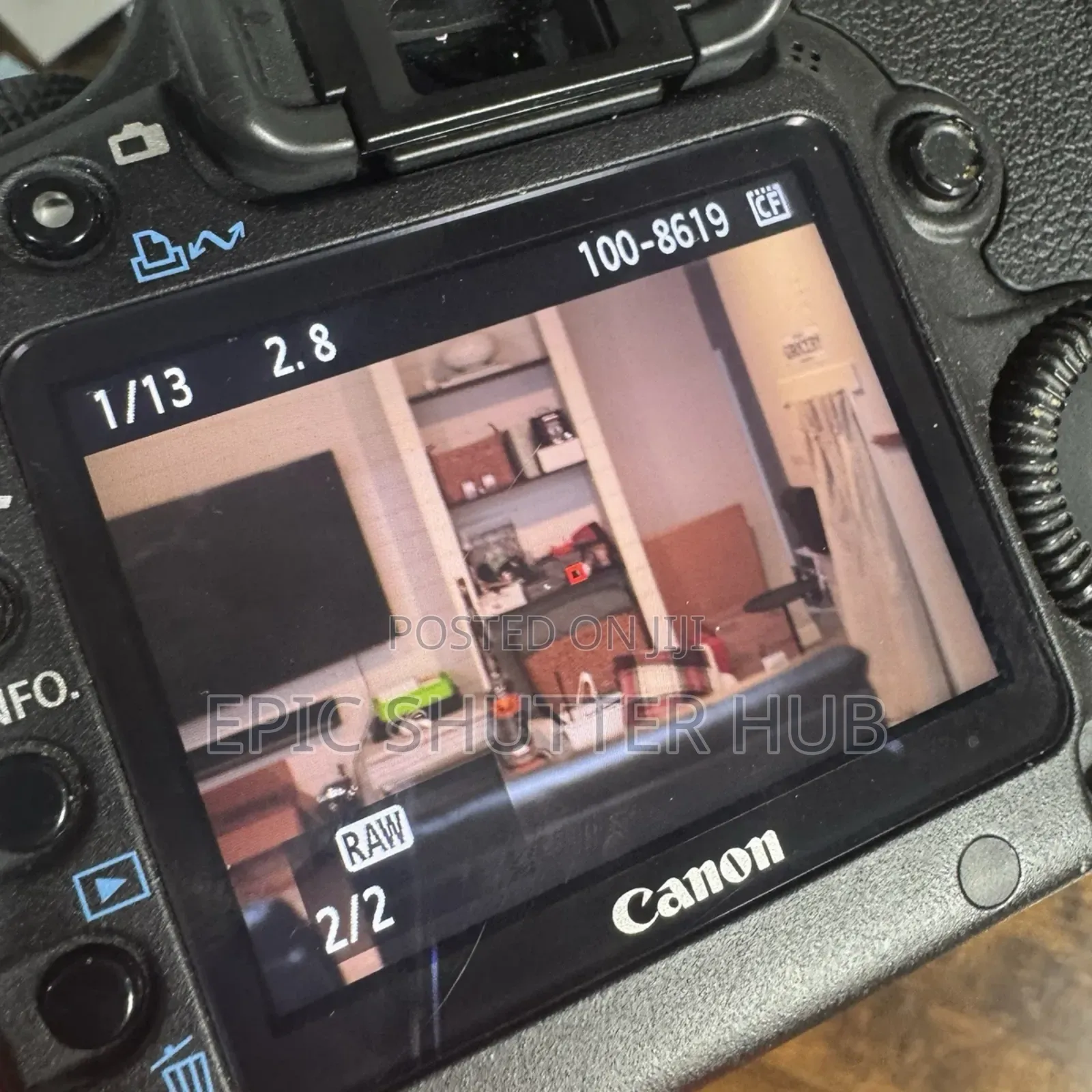 Canon Eos 5d Mark Ii Body Only.