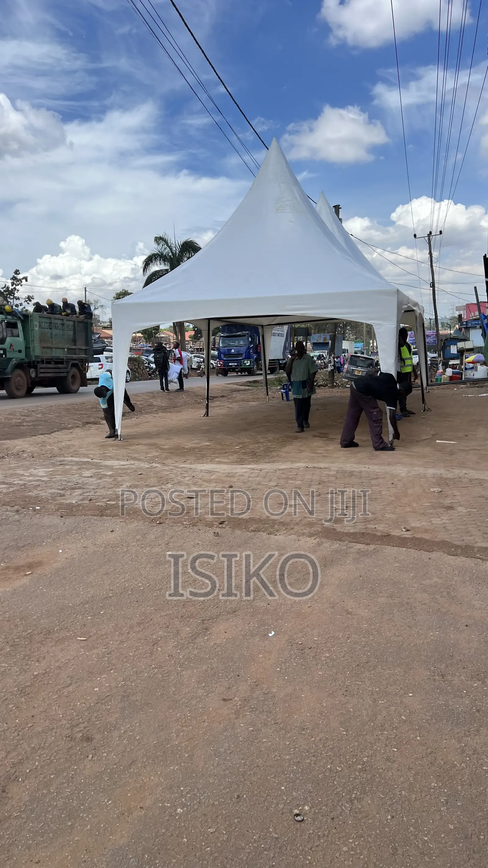 100 Seater Pure White Tent