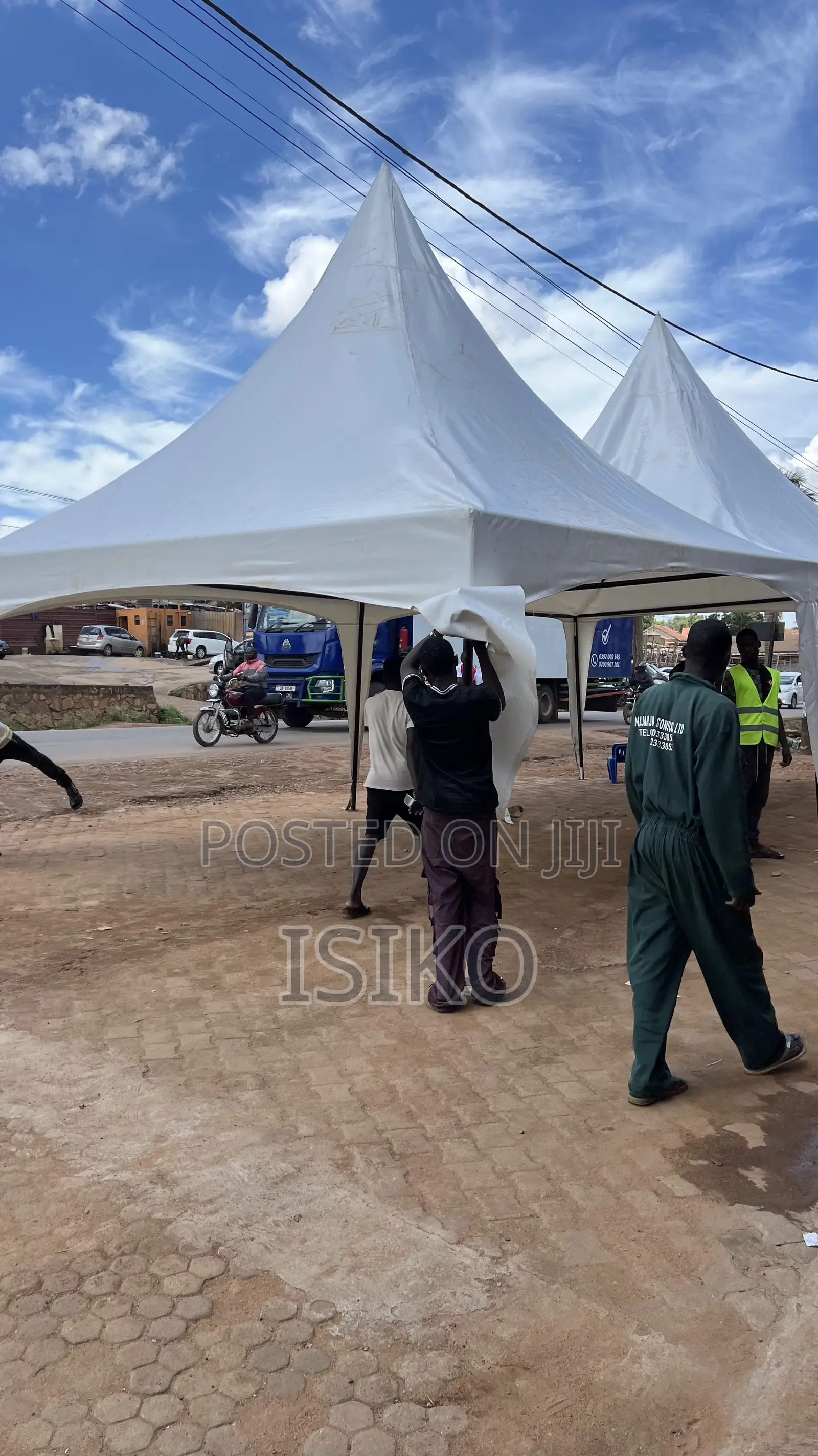 100 Seater Pure White Tent