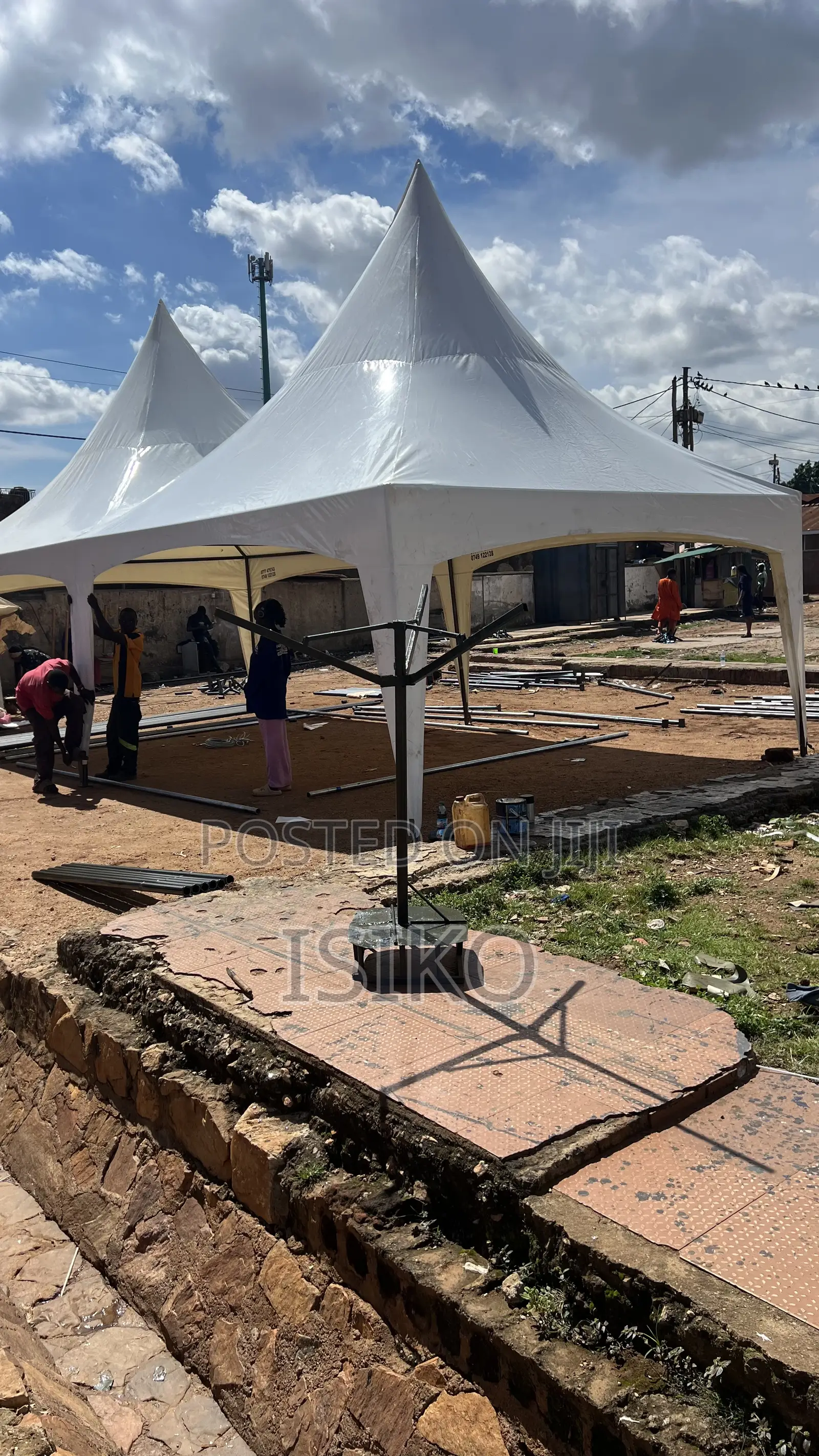 100 Seater Korean Material Tent