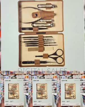 Green Lion 13-in-1 Manicure Kit
