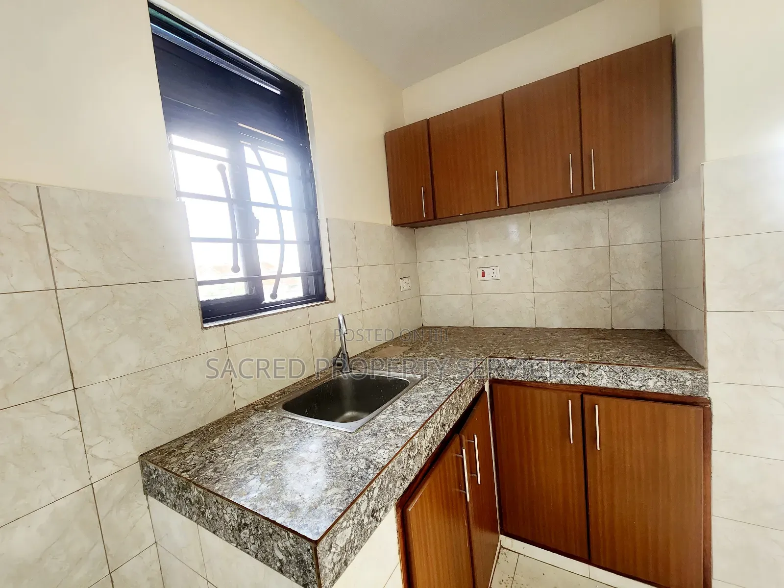 1bdrm Apartment in Kiwologoma Bulido, Kira for rent