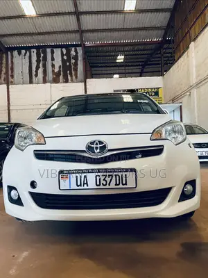 Toyota Ractis 1.5 FWD 2012 White