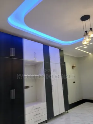 4bdrm House in Kisaasi, Nakawa for sale