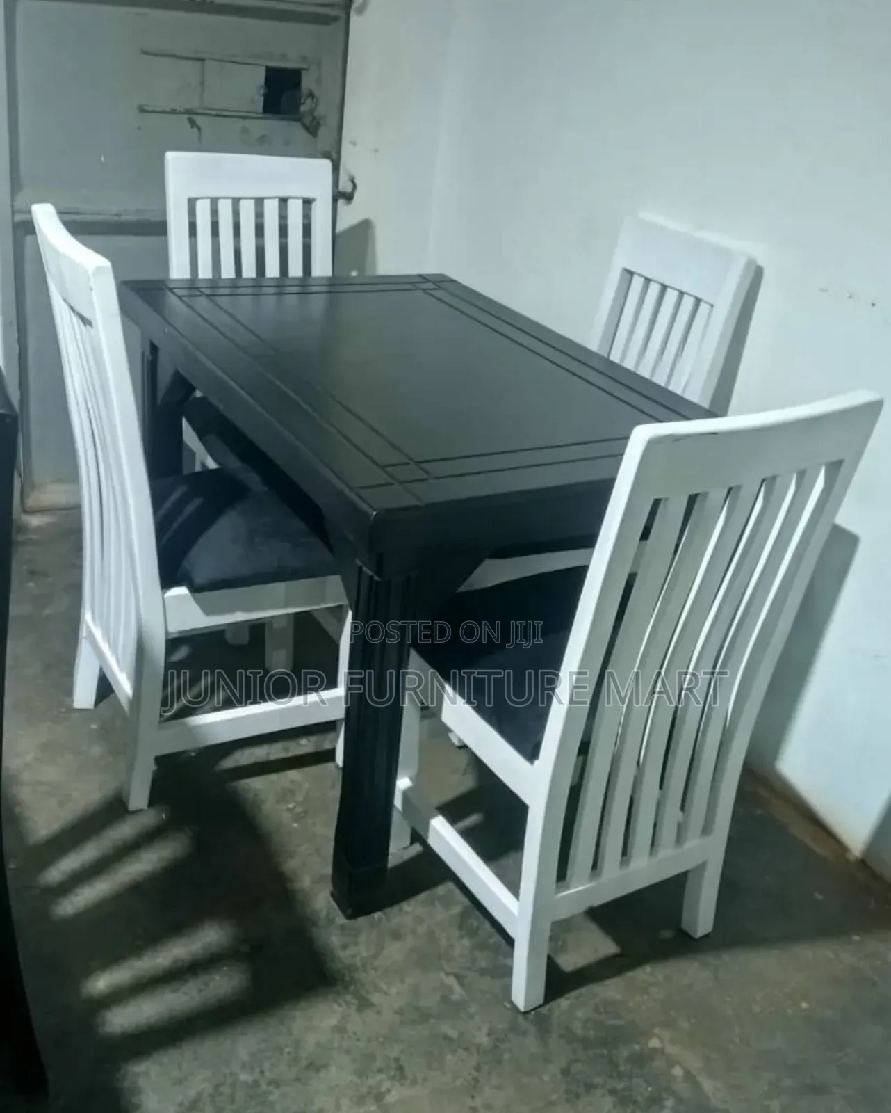Modern Dinning Set