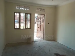 1bdrm Bungalow in Lweza Entebbe Road, Central Division for rent