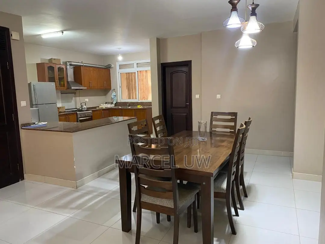 Furnished 4bdrm Apartment in Green Top Condos, Wakiso / Wakiso for rent