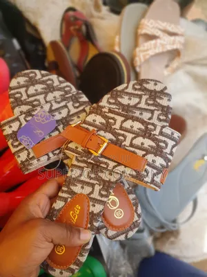 Men's and Ladies Open Shoes