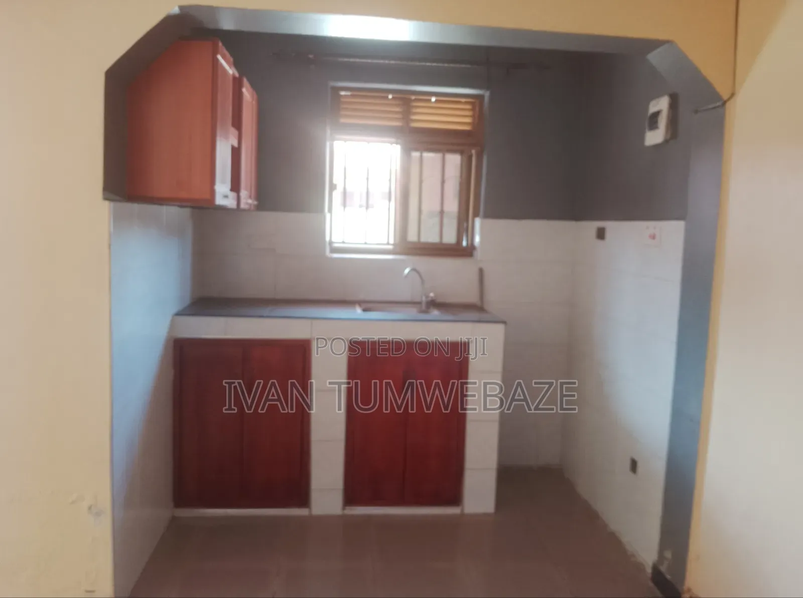 1bdrm House in Lweza, Central Division for rent