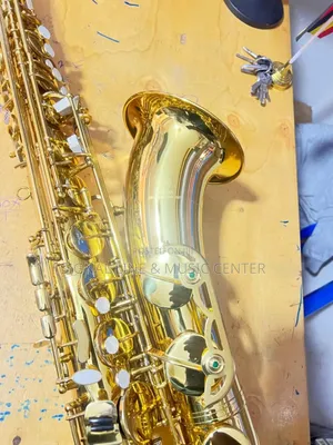 Yamaha Saxophone Tenor