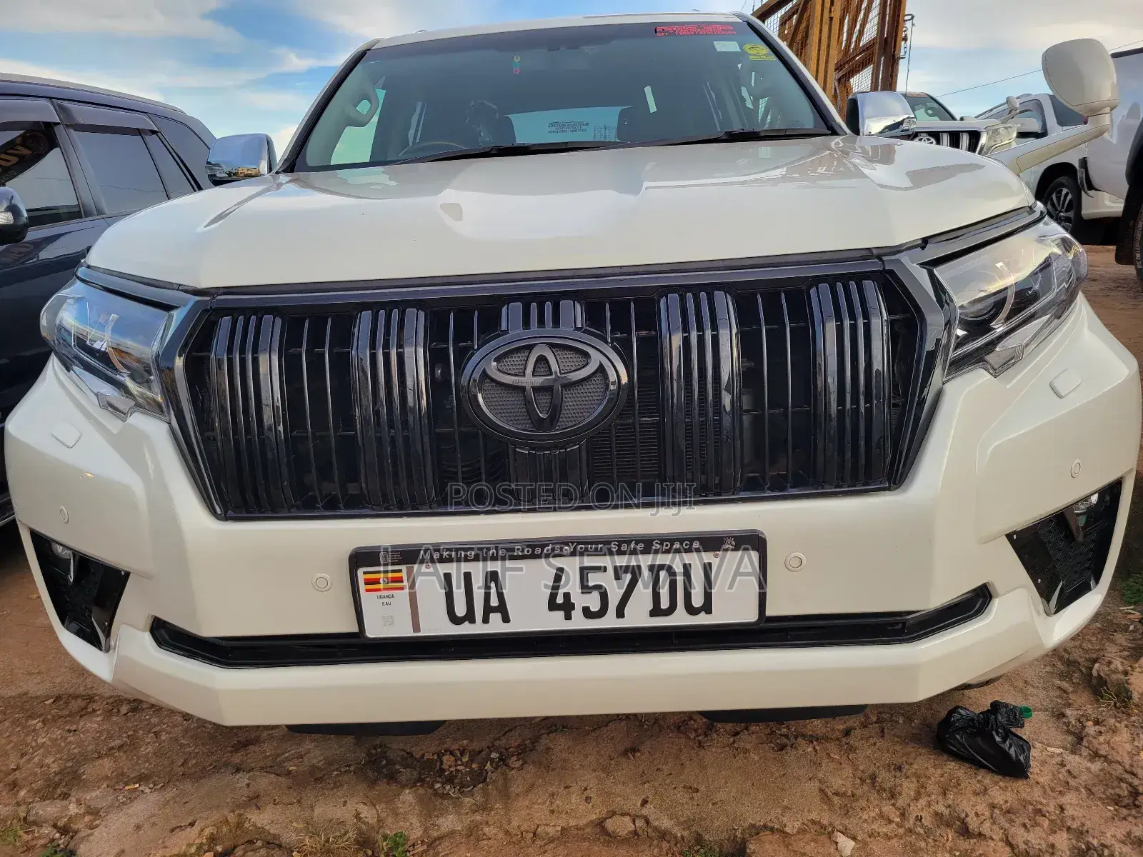Toyota Land Cruiser Prado 2.8 2017 White