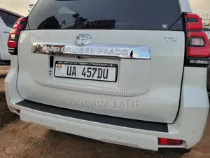 Toyota Land Cruiser Prado 2.8 2017 White