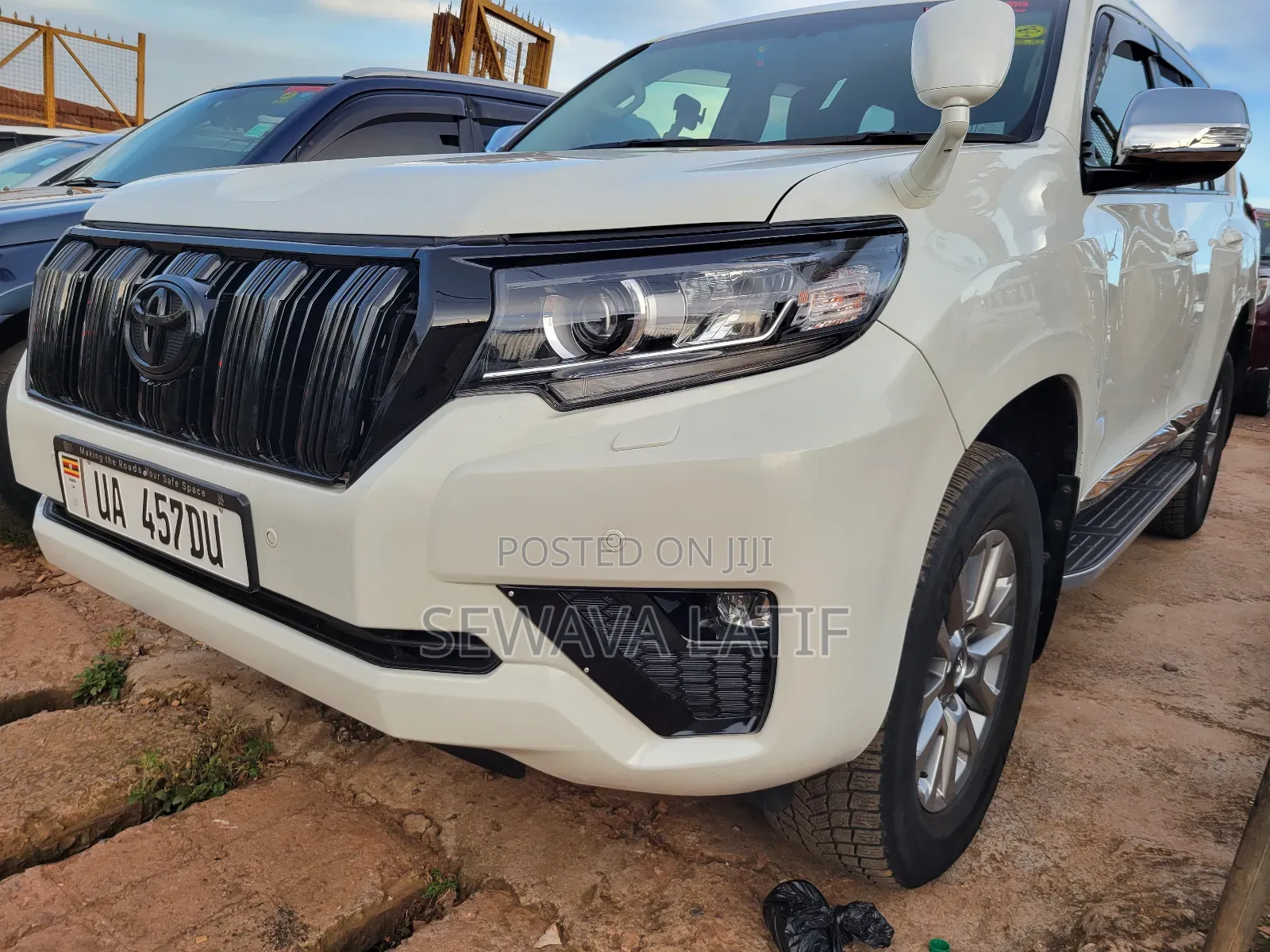 Toyota Land Cruiser Prado 2.8 2017 White