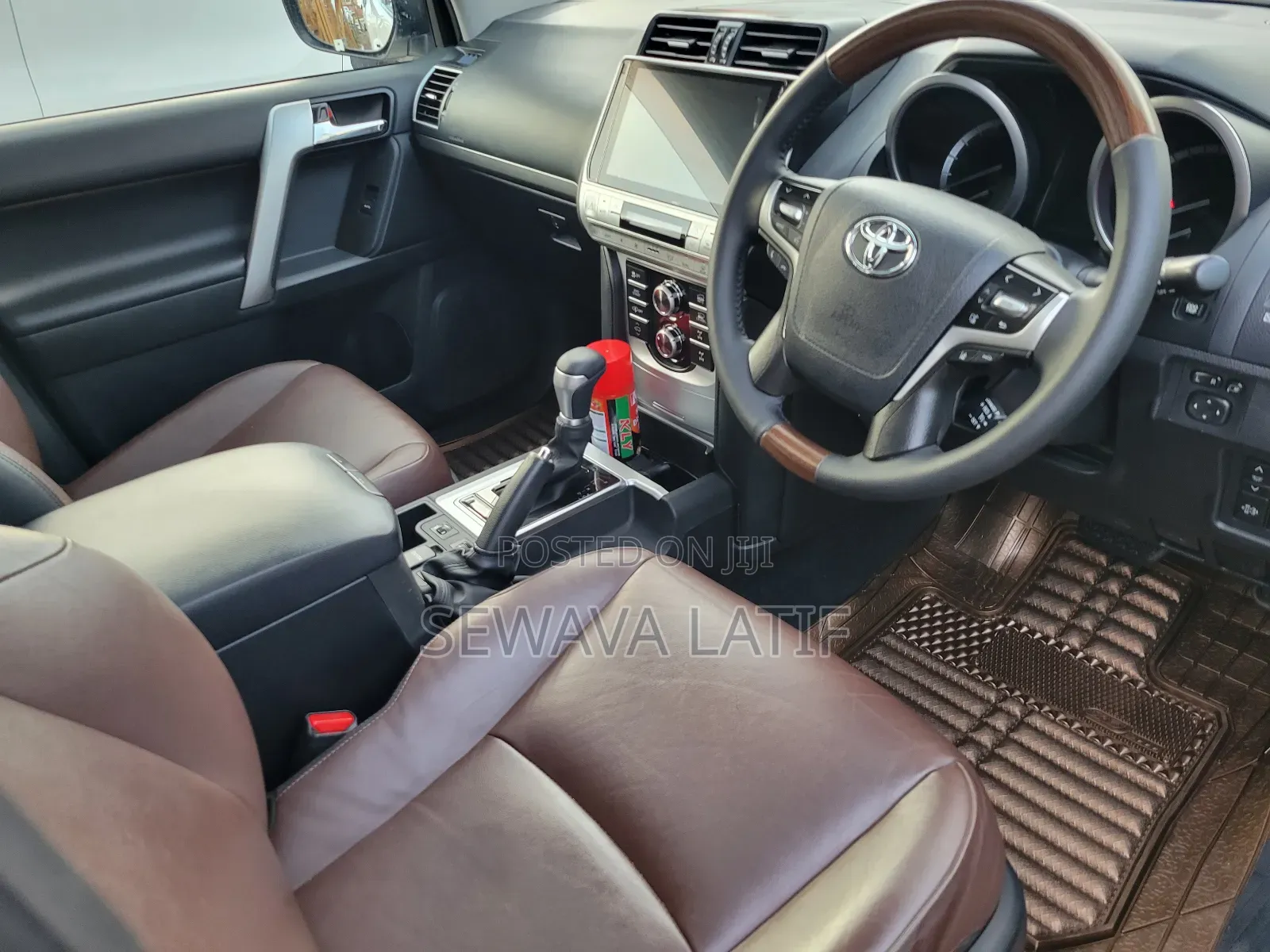 Toyota Land Cruiser Prado 2.8 2017 White