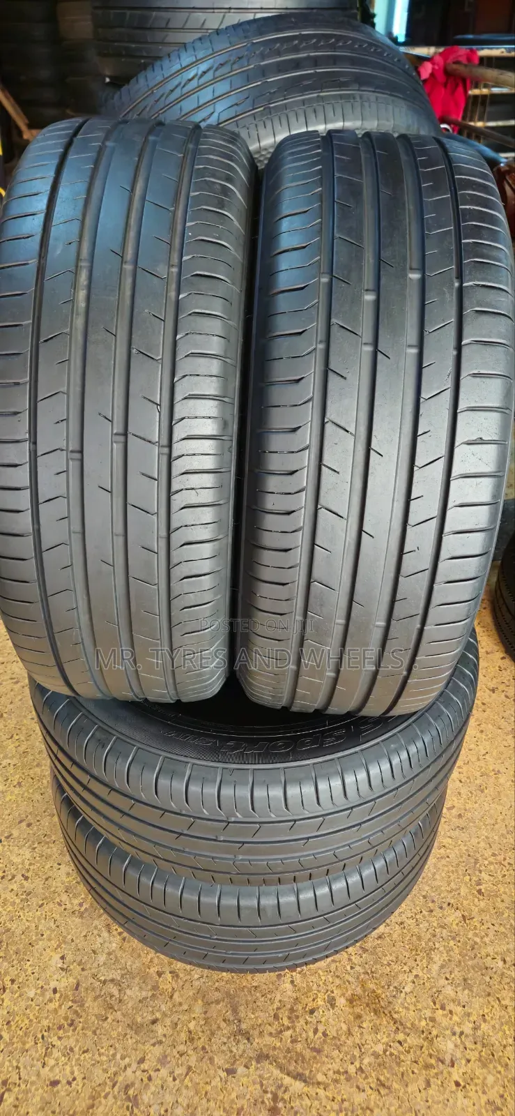 265 60 R18 Toyo Tires Choose Wat U Want but Toyo Is Also 1 of the Best
