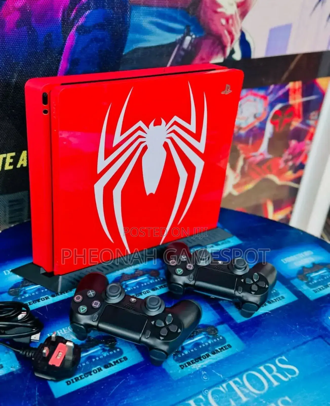 Red Spider-Man Ps4 Slim Chipped + 2 Pads +12 Games. Just Play Enjoy.
