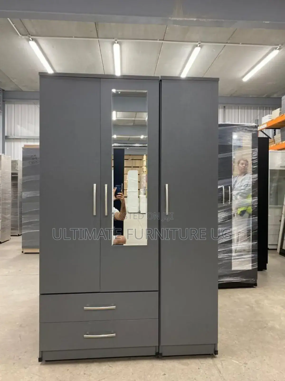Quality Wardrobe in Classic Design