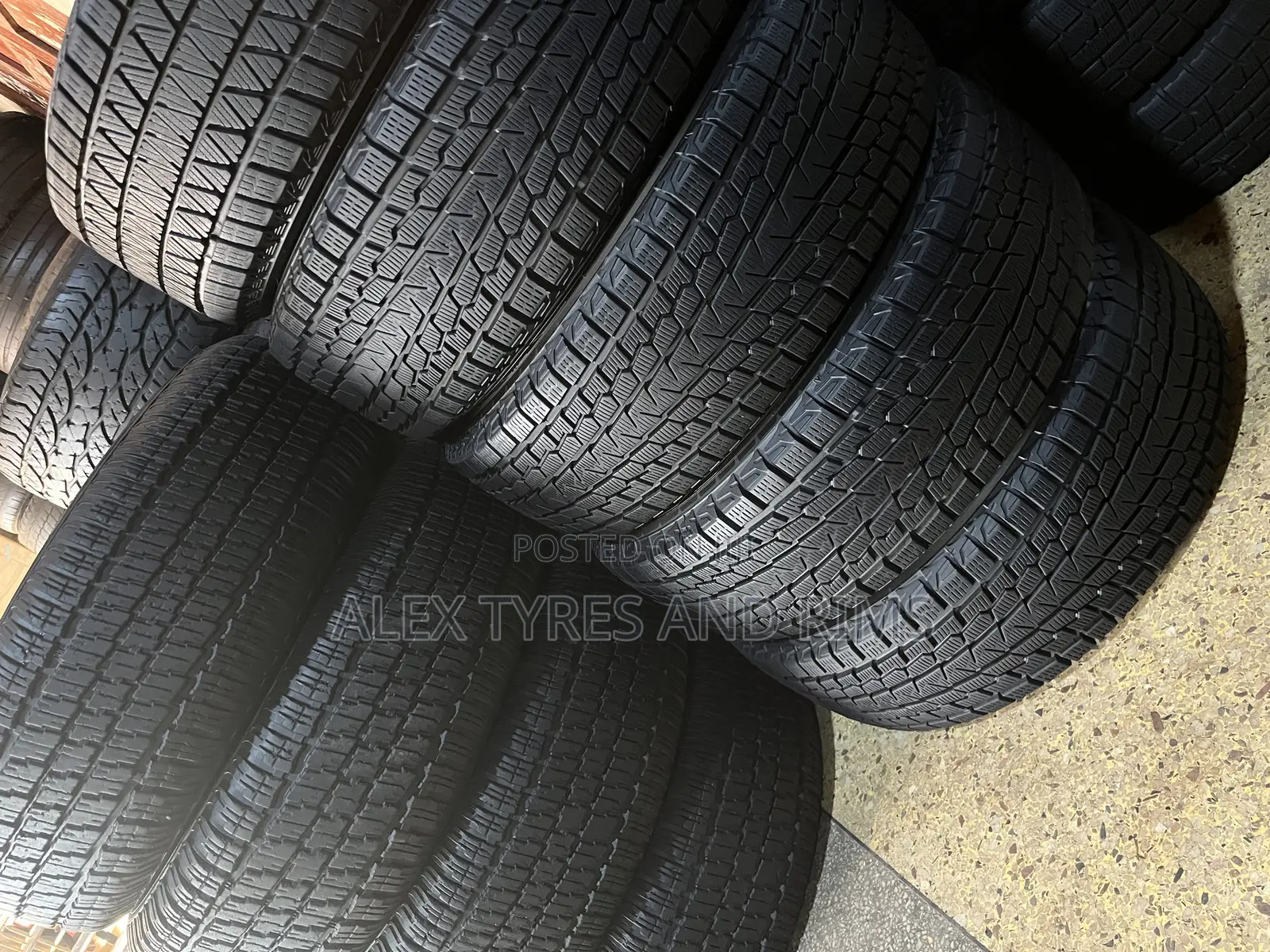 Original Tyres From Japan 225/ 65 R17