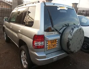Mitsubishi Pajero IO 2004 Gray