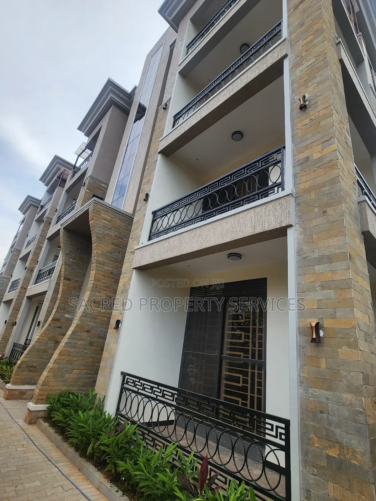 Furnished 1bdrm Apartment in Kyanja Kisaasi Road, Kawempe for rent