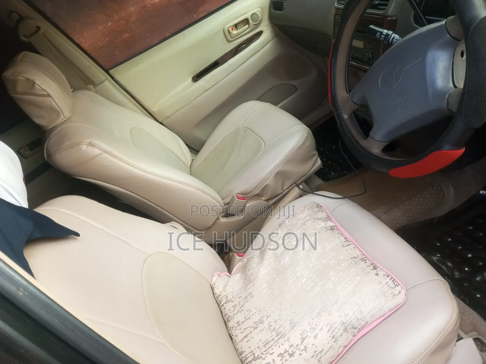 Toyota Ipsum 2000 White