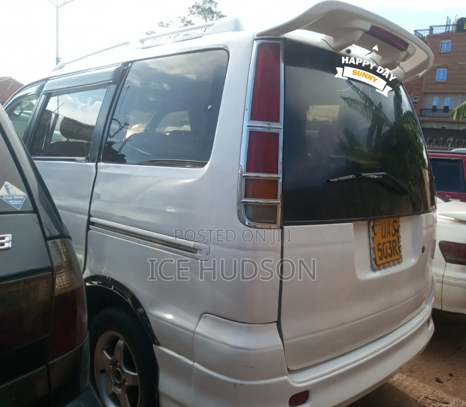 Toyota Noah 2002 White