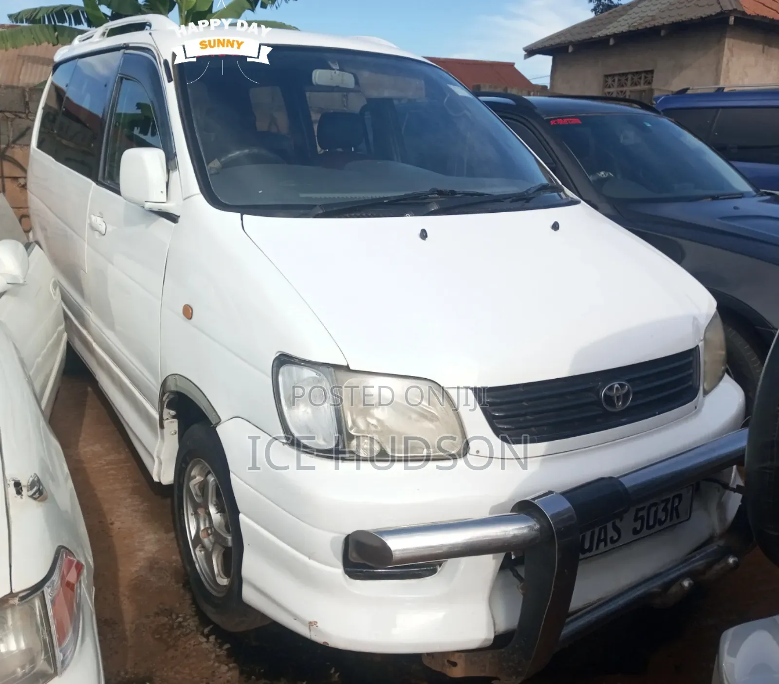 Toyota Noah 2002 White