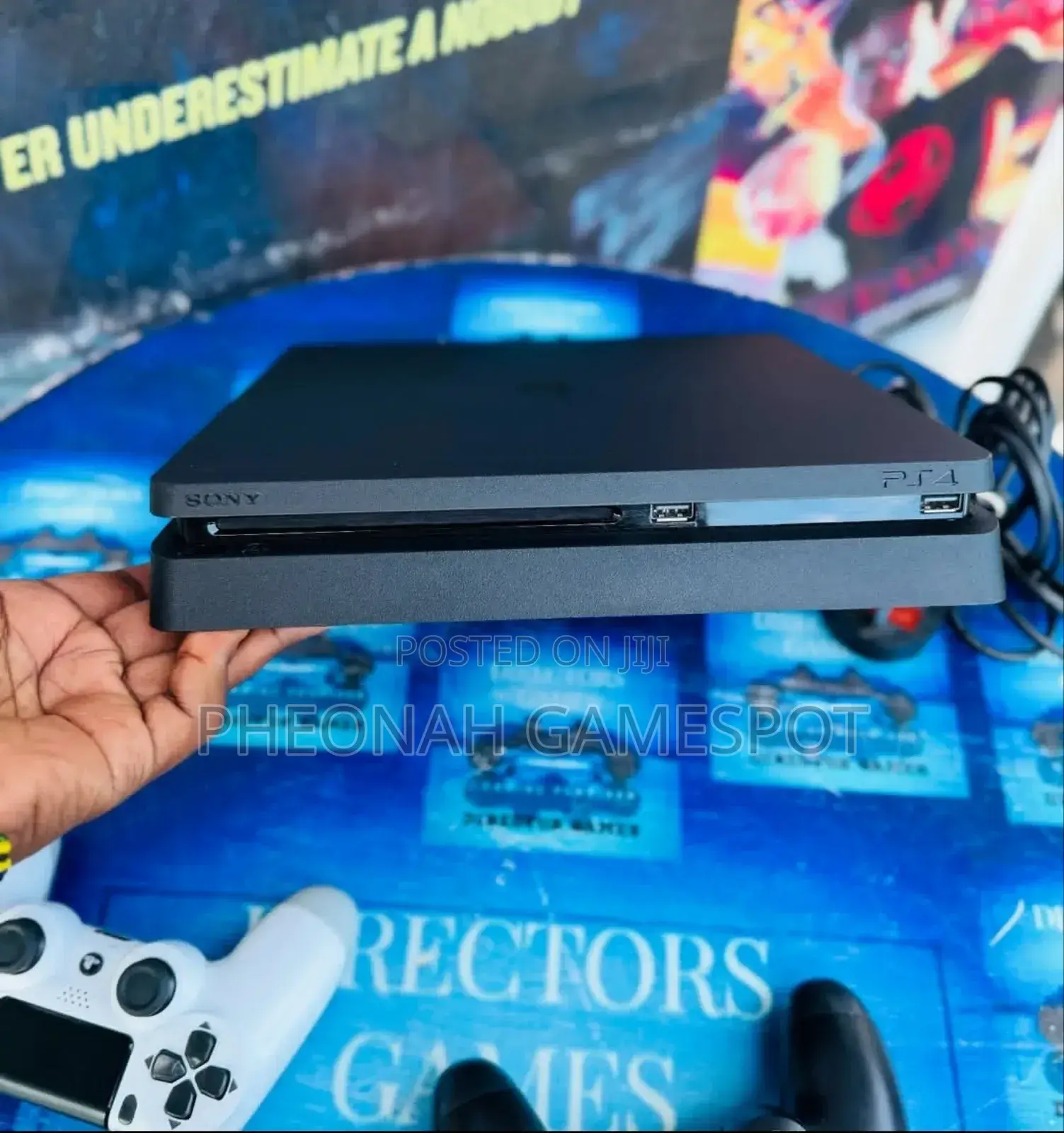 Clean Playstation 4 Slim, Ps4 Slim. Chipped - 12 Games - 2 Controllers