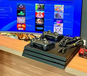 Playstation 4 Pro: 2 Pads Plus 30 Games. This Is a Full Wedding. Ps4